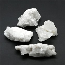 Кристаллы горного хрусталя 54*34*32мм, 50-59г (A)