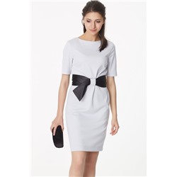 Платье-футляр трикотажное мини светло-серое