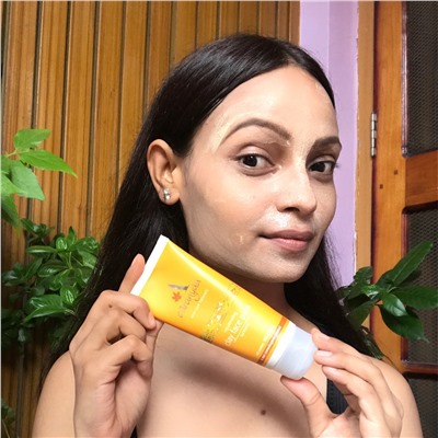 Rejuvenating CLAY FACE PACK turmeric, Aaranyaa (Омолаживающая МАСКА ДЛЯ ЛИЦА С КУРКУМОЙ, Аараньяа), 100 г.