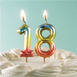 Свеча для торта "Цифра 3", с градиентом 6 см