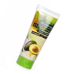 Whitening OIL CONTROL Facial Foam Vitamin E, AR (Осветляющая пенка для умывания КОНТРОЛЬ ЖИРНОСТИ), 210 г.
