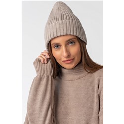 Шапка вязаная бини с отворотом бежевая