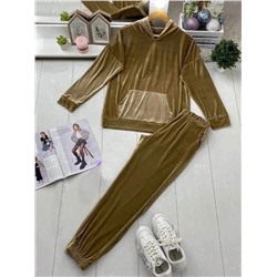 Спортивные костюмы 889247
