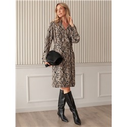 Платье на запАх из вискозы с принтом