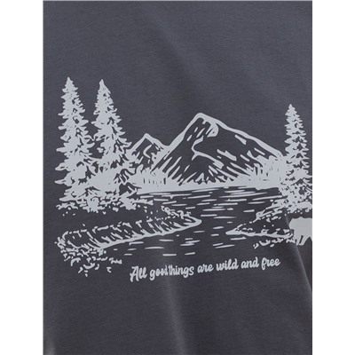 Футболка из премиального хлопка с авторским принтом