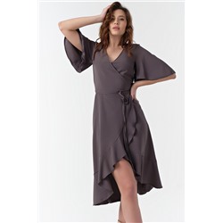 Платье приталенное с воланами миди графитовое