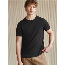 Футболка базовая полуприлегающая из премиального хлопка с эластаном