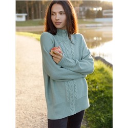 Свитер фактурной вязки с узором косы