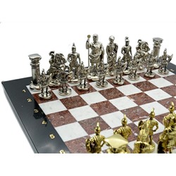 Шахматы подарочные с металлическими фигурами "Римляне", 400*400мм