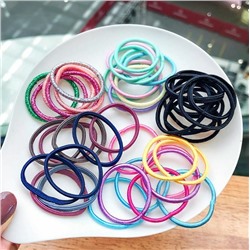 SALE!Набор резинок для волос в косметичке 98-100 шт. Цвет Микс.