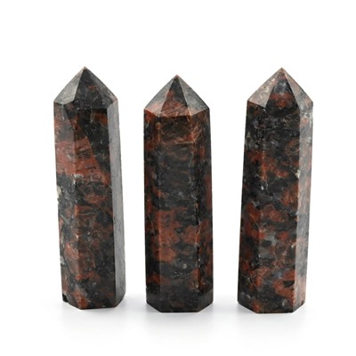 Кристалл из камня гранитогнейс "Карандаш" 23*23*95мм 100-109г