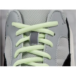 Кроссовки Adidas Yeezy Boost 700