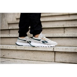 Reebok CL Legacy Sand Stone