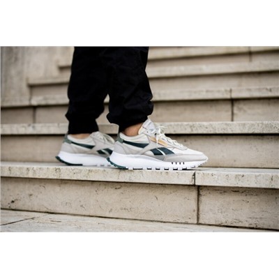 Reebok CL Legacy Sand Stone