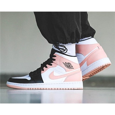 Nike Air Jordan 1