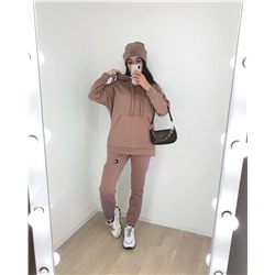 Спортивный костюм 889474