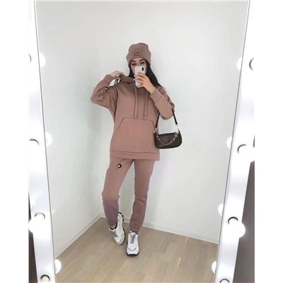 Спортивный костюм 889474