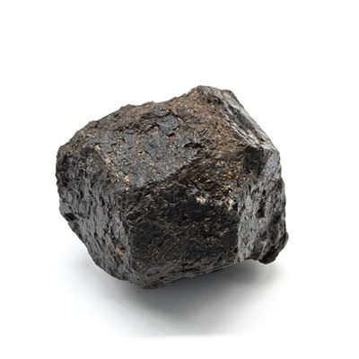 Камень гранат "Альмандин" самородный 70*61*53мм, 422г