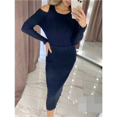 Костюм с юбкой 829755