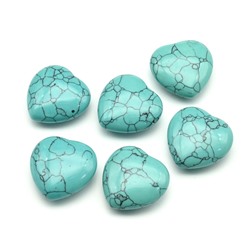 Сердце из бирюзы иранской имитация 30*30*12мм, 16г.