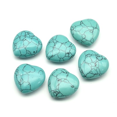 Сердце из бирюзы иранской имитация 30*30*12мм, 16г.