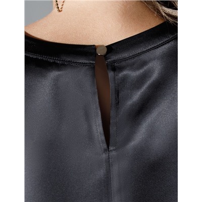 Блузка свободная из струящегося плотного сатина