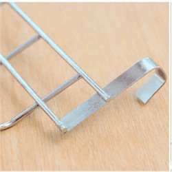 Подвесная вешалка с крючками