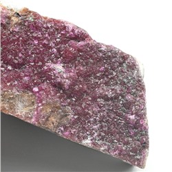 Кобальтовый кальцит, кристаллическое образование 53*35*25мм, 71г