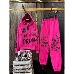 Спортивные костюмы 897621