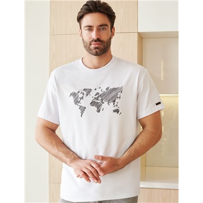 Свободная футболка  с авторским принтом