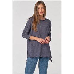 Джемпер трикотажный оверсайз в полоску на синем