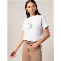 Футболка из премиального хлопка с авторским принтом