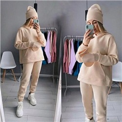 Спортивные костюмы 884560