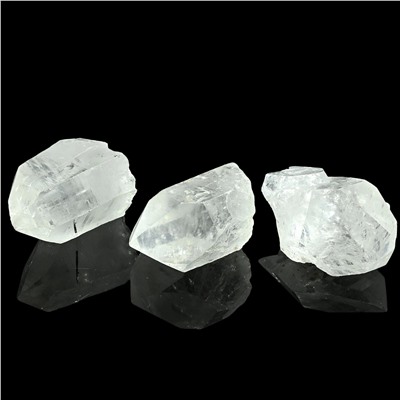 Кристалл горного хрусталя 61*38*35мм, 120-129г (L)