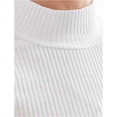 Футболка из фактурного трикотажа в рубчик