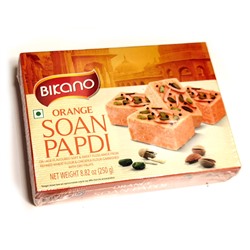 ORANGE SOAN PAPDI, Bikano (АПЕЛЬСИН СОАН ПАПДИ индийские сладости из нутовой муки, Бикано), 250 г. - СРОК ГОДНОСТИ ДО 19 МАЯ 2025 ГОДА