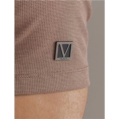 Футболка-поло из фактурного трикотажа