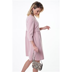 Платье повседневное свободное со сборкой бледно-розовое