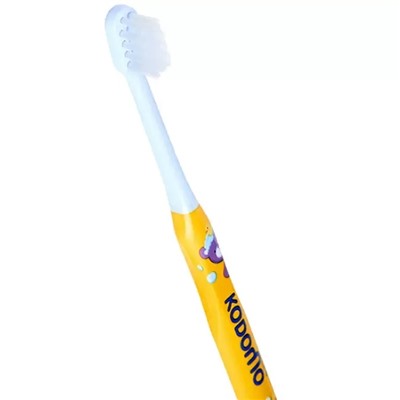 Children's Toothbrush SOFT & SLIM, Kodomo (Детская зубная щетка МЯГКАЯ И ТОНКАЯ, возраст от 0,5 до 3 лет, Кодомо), 1 шт.