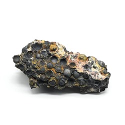 Минерал магнетит 60*29*23мм, 59 (G)