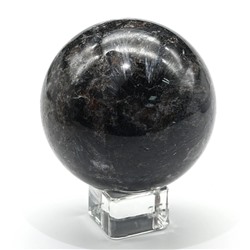 Шар из нуумита, диаметр 64мм