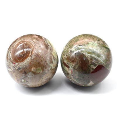 Шар из яшмы, диаметр 64мм, 320-329г