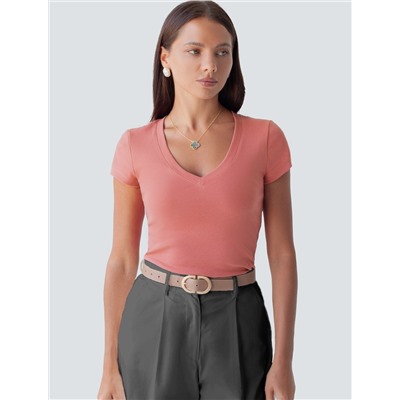 Футболка из плотного трикотажа с плетением риб 1*1