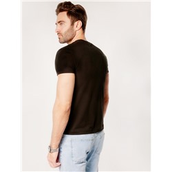Футболка slim fit из премиального хлопка с эластаном