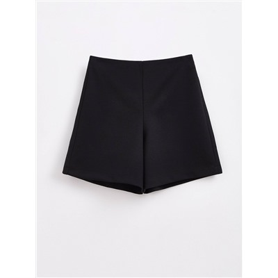 226420 Conte elegant Шорты