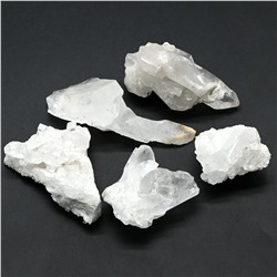 Кристаллы горного хрусталя 41*33*25мм, 30-39г (A)