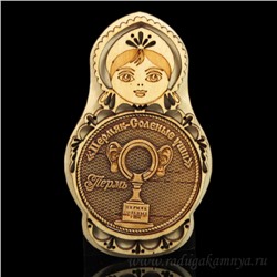 Магнит из бересты г. Пермь "Пермяк Соленые Уши"матрешка 60*102мм