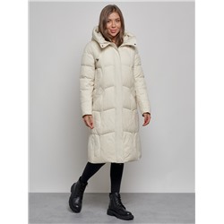 Пальто утепленное молодежное зимнее женское бежевого цвета 52332B