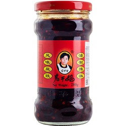 Соус на основе растительных масел ИЗ ЧЁРНЫХ СОЕВЫХ БОБОВ, Lao Gan Ma, стекло, 280 г.