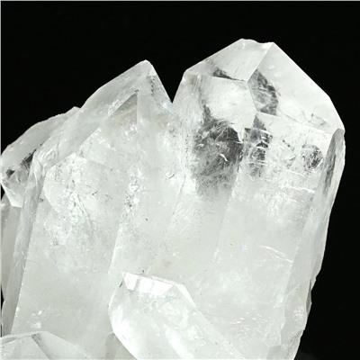 Кристаллы горного хрусталя 75*41*37мм, 140-159г